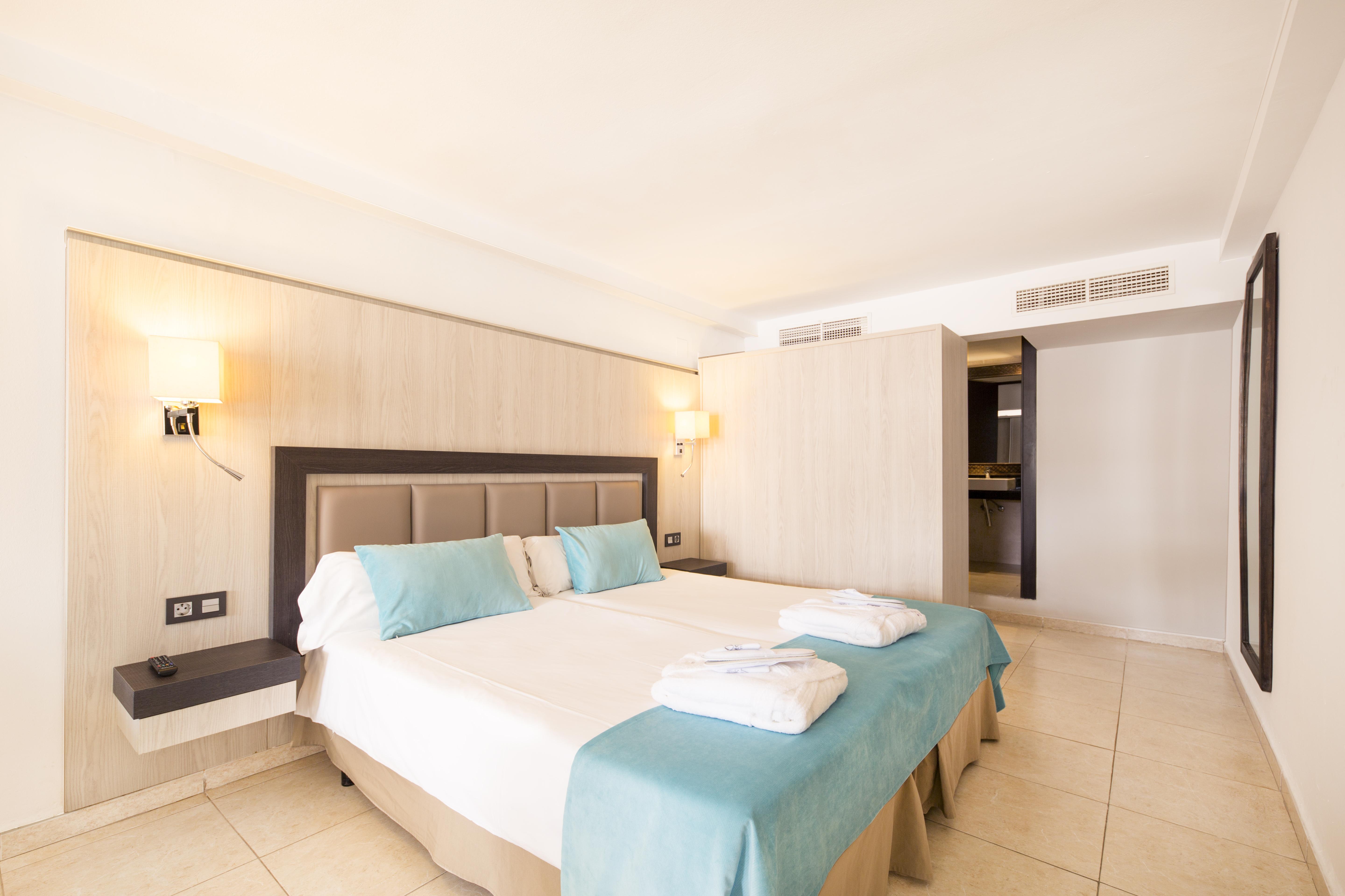 Fergus Style Bahamas (Adults Only) Hotell Platja d'en Bossa Eksteriør bilde
